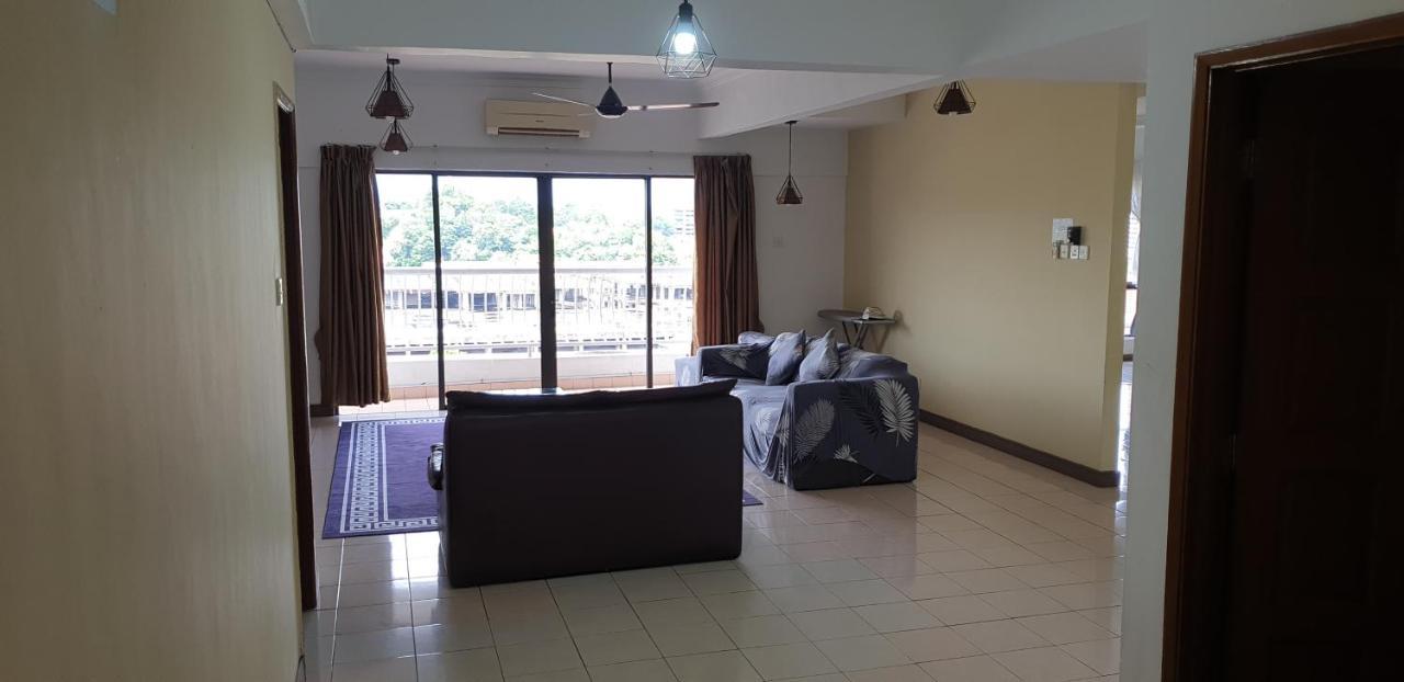 Marina Court Resort Kota Kinabalu-Stay And Get Cash Rebate מראה חיצוני תמונה