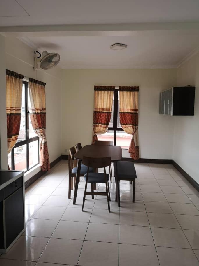 Marina Court Resort Kota Kinabalu-Stay And Get Cash Rebate חדר תמונה