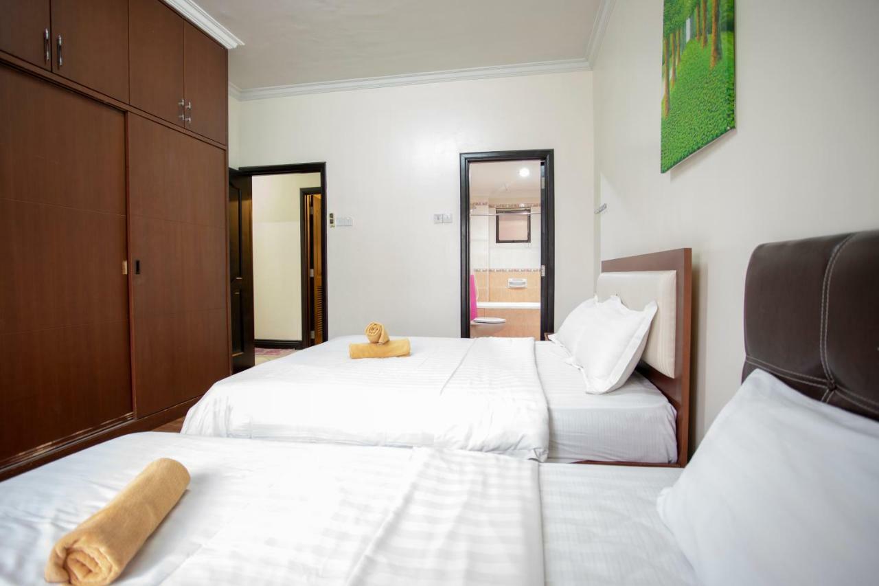 Marina Court Resort Kota Kinabalu-Stay And Get Cash Rebate מראה חיצוני תמונה